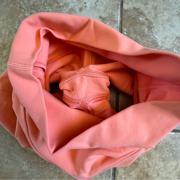 Lululemon align short HR 4” sunny coral - Picture 7 of 9